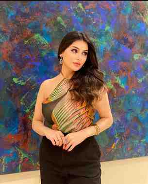 escorts in lake view park islamabad